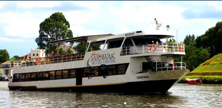Riverbank Sarawak Riverview, Waterfont