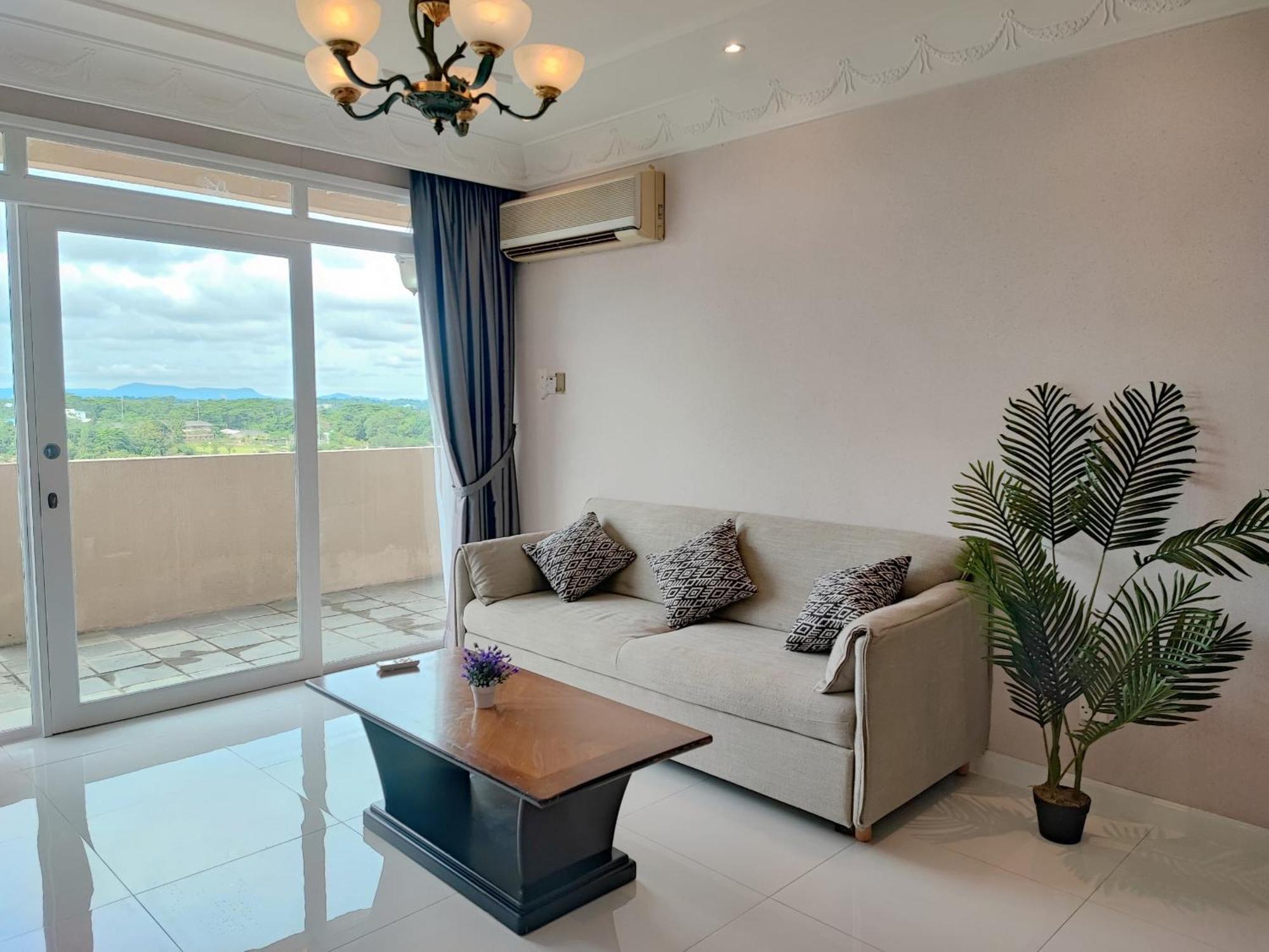 Riverbank Sarawak Riverview, Waterfont Apartment